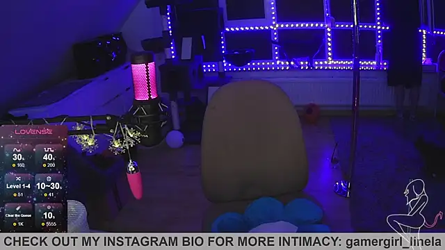 Snapshot of Gamergirl-Linela chatting on 11-17-25, 02:28 Gamergirl-Linela online show from 11-17-25, 02:28