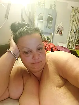 IvettkeXXX online show from 04-05-26, 05:54