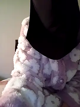 Milan-88 online show from 12-22-25, 03:31