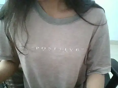 laila 10 online show from 03-20-26, 11:04