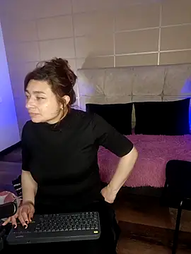  michonne  online show from 09-24-25, 08:56