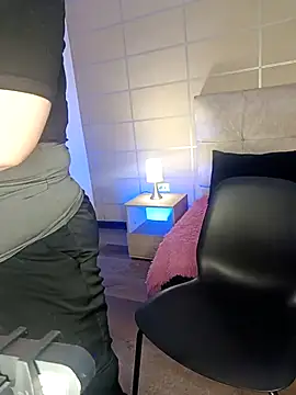  michonne  online show from 10-03-25, 08:17