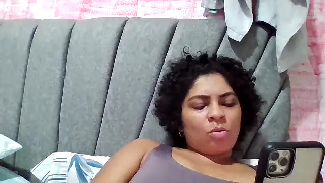 Tana latin online show from 10-10-25, 12:42