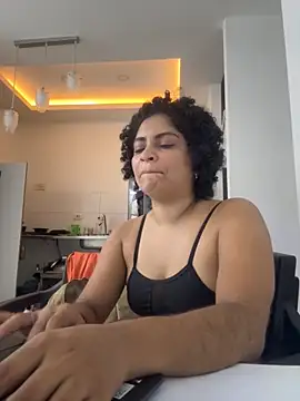 Tana latin online show from 10-16-25, 11:39