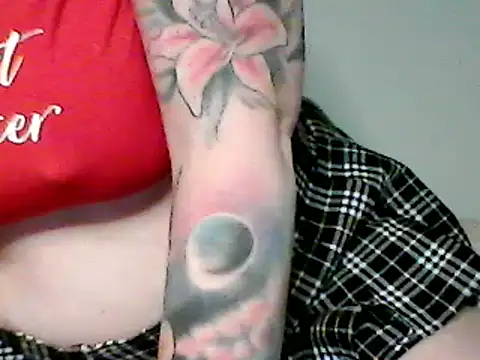 Snapshot of SashaSC3 chatting on 02-11-25, 12:59 SashaSC3 online show from 02-11-25, 12:59