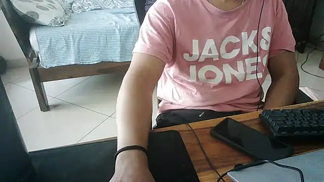 Snapshot of optimalperformance7093 chatting on 03-07-25, 07:19 optimalperformance7093 online show from 03-07-25, 07:19