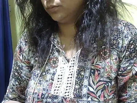 Your cutiepie  online show from 11-21-25, 08:35