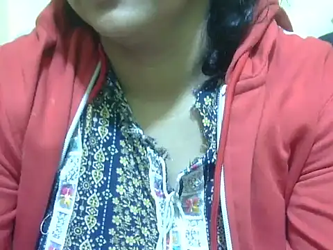 Your cutiepie  online show from 01-16-26, 06:34