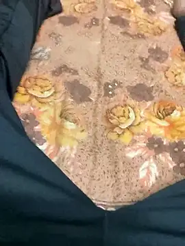 Yashkumar 0697 online show from 03-05-25, 05:39