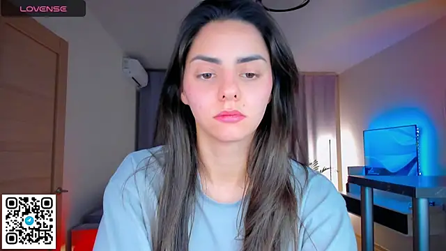 EmiliaZen online show from 02-09-26, 06:12