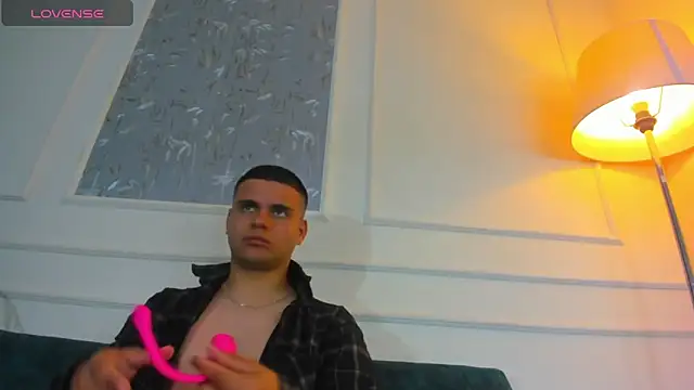 Sebastian Phoenix online show from 02-22-25, 03:03