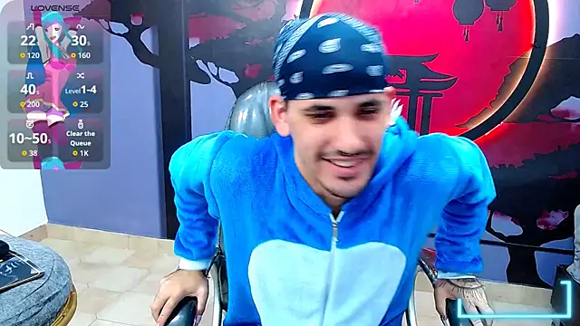 Snapshot of Dirty_Kingg chatting on 10-24-25, 09:00 Dirty Kingg online show from 10-24-25, 09:00