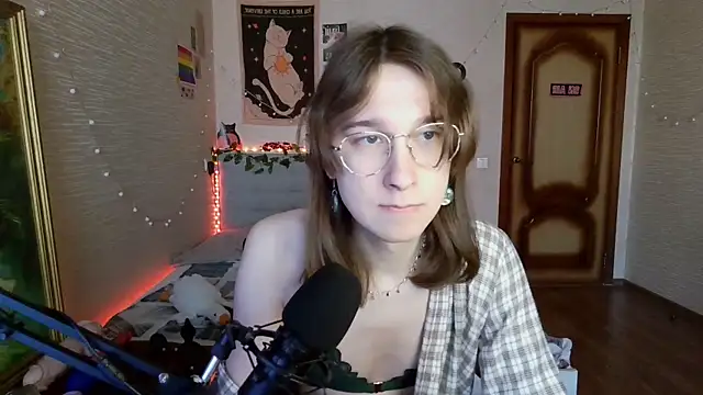 Snapshot of tangerine4dreams chatting on 03-01-25, 09:07 tangerine4dreams online show from 03-01-25, 09:07