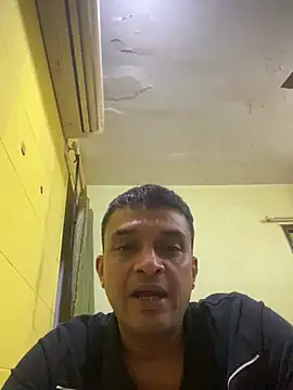 crazyfreaking online show from 02-06-25, 06:13