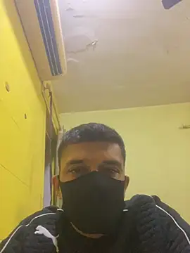 Snapshot of crazyfreaking chatting on 01-17-26, 11:30 crazyfreaking online show from 01-17-26, 11:30