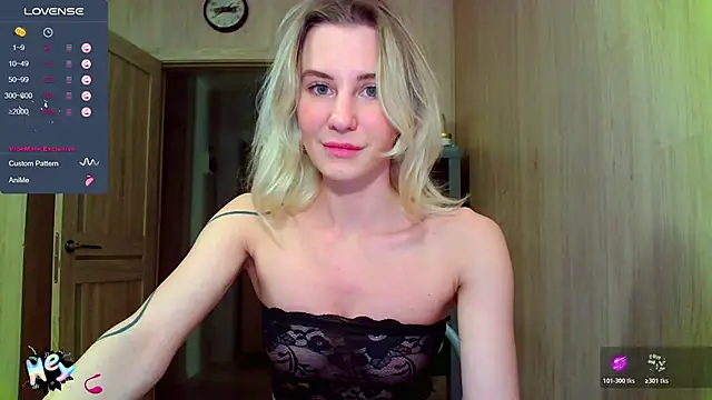 Snapshot of Caramel_piegirl chatting on 11-29-25, 08:12 Caramel piegirl online show from 11-29-25, 08:12