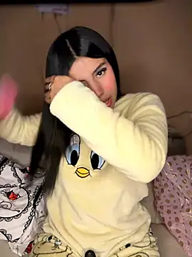 Laura-Khalifa online show from 07-23-26, 05:27