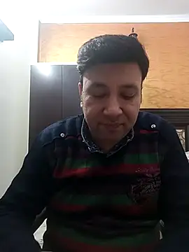 Snapshot of innocentboy1987 chatting on 11-28-25, 04:59 innocentboy1987 online show from 11-28-25, 04:59