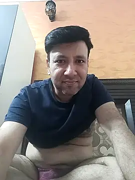 innocentboy1987 online show from 05-03-26, 04:24
