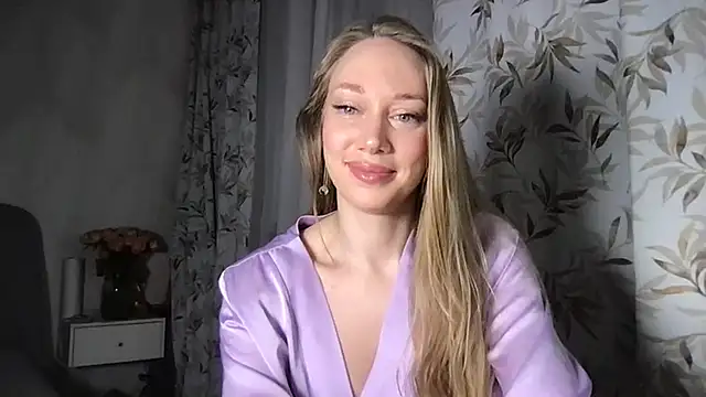 Snapshot of Engel_13 chatting on 02-28-25, 02:53 Engel 13 online show from 02-28-25, 02:53
