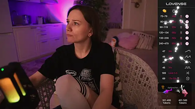 alexa feels  online show from 12-04-25, 04:38