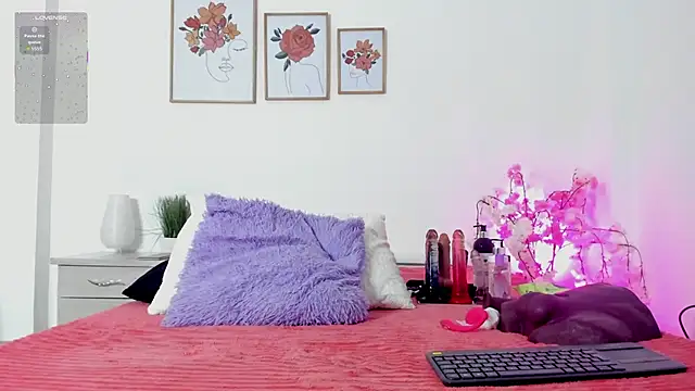 alejandra-cortes online show from 11-08-25, 11:10