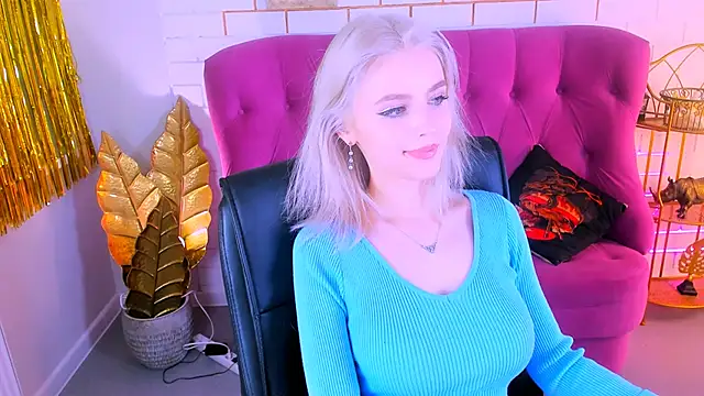 LeonaStane online show from 02-07-25, 09:48