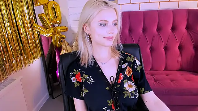 LeonaStane online show from 02-28-25, 12:32