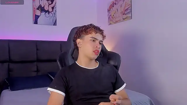 Aiiden 15 online show from 10-24-25, 12:23