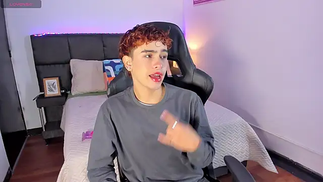 Aiiden 15 online show from 11-26-25, 12:50