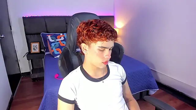 Aiiden 15 online show from 12-05-25, 12:58