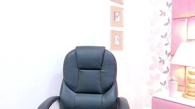 ArianaFranco online show from 05-07-26, 01:38