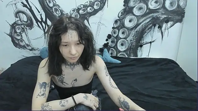Snapshot of Sam_Jaster chatting on 05-24-26, 05:07 Sam Jaster online show from 05-24-26, 05:07