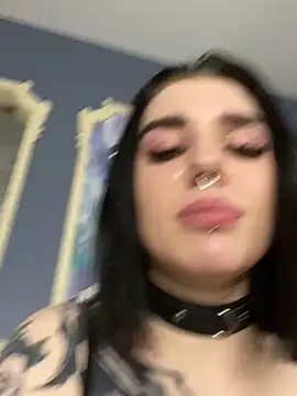 Snapshot of MaeveMoon chatting on 02-24-25, 02:08 MaeveMoon online show from 02-24-25, 02:08