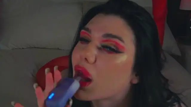 MaeveMoon online show from 01-11-26, 06:35