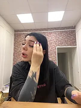 MaeveMoon online show from 01-15-26, 06:55