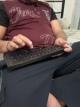 Snapshot of Sammy69hard69 chatting on 03-14-26, 11:43 Sammy69hard69 online show from 03-14-26, 11:43