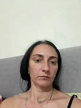 Snapshot of Miroslava1247 chatting on 05-29-26, 08:40 Miroslava1247 online show from 05-29-26, 08:40