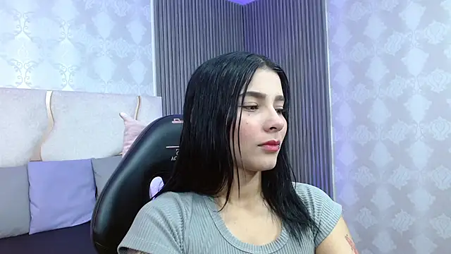 Snapshot of Gaby_tay1 chatting on 10-25-25, 03:47 Gaby tay1 online show from 10-25-25, 03:47