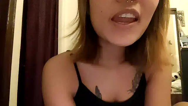 suki fruit online show from 02-28-25, 03:26