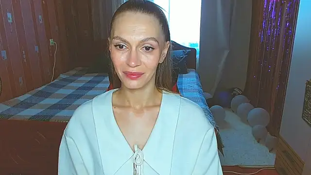 Lady Sunshine  online show from 07-18-26, 07:01
