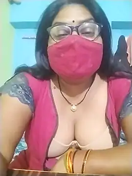 Snapshot of fuunalka chatting on 10-12-25, 10:42 fuunalka online show from 10-12-25, 10:42