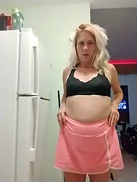 Skippydippy99 online show from 10-05-25, 05:39