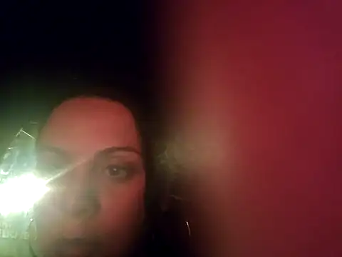 Snapshot of ShysluutGia chatting on 03-03-25, 10:49 ShysluutGia online show from 03-03-25, 10:49