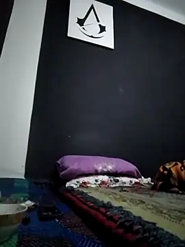 Snapshot of Adem_usr chatting on 02-21-25, 09:11 Adem usr online show from 02-21-25, 09:11