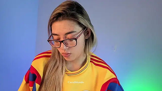 Carolblonde online show from 07-04-26, 06:30