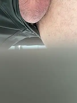 obranquinho21cm online show from 02-27-25, 02:32