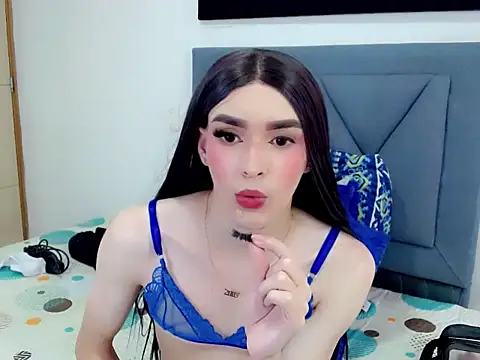 dominic 00 online show from 11-19-25, 08:09