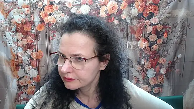 Miroslava Happi online show from 05-22-26, 05:47