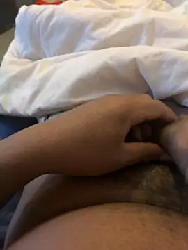 Snapshot of grossebite907 chatting on 10-11-25, 12:58 grossebite907 online show from 10-11-25, 12:58